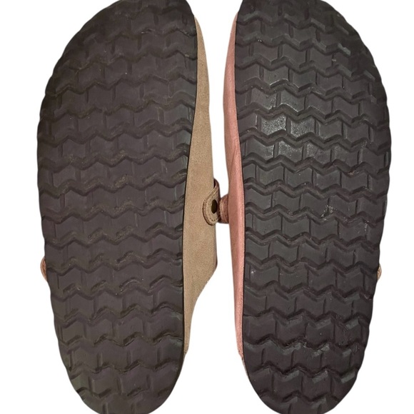 White Mountain Soft Beige Leather Shoes - Picture 6 of 7